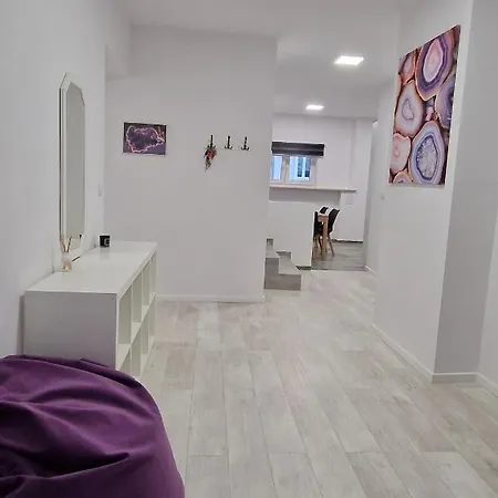 Agat 아파트 르보베크 슬라스키