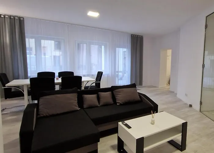 Agat * Lwowek Slaski